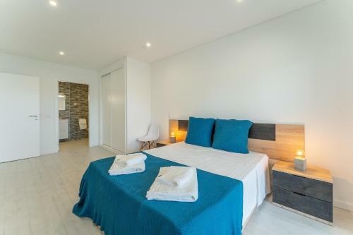 T2 Elia Apartment