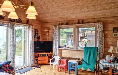 Awesome Home In Sjernar�y With Jacuzzi And 3 Bedrooms