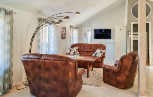Nice Home In Sk�rhamn With Wifi And 2 Bedrooms
