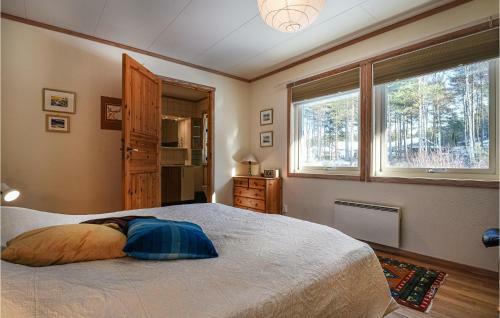 Amazing Home In Str�mstad With Wifi And 4 Bedrooms