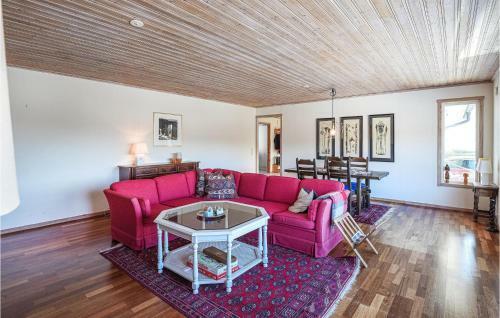 Amazing Home In Str�mstad With Wifi And 4 Bedrooms