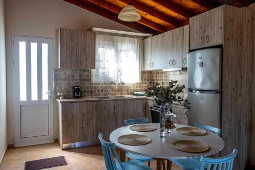 G & M Beach House