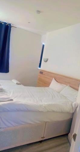 Apartamento Entire Two Double Bedrooms Flat With River Yare View N 4