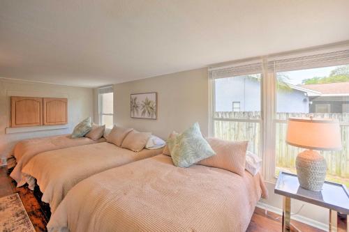 Bright And Airy Home About 6 Mi To Clearwater Beach