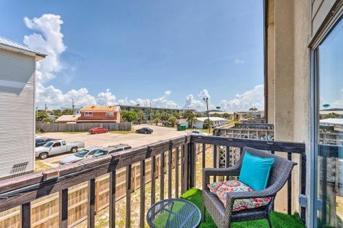 Apartamento Chic Fort Walton Condo About 2 Blocks To Beach!
