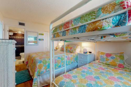 Water View 404