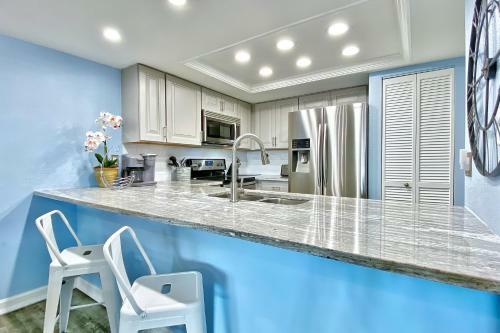 Beach Cottage 2105