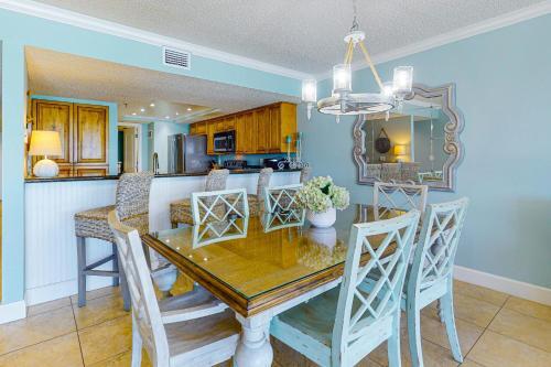 Beach Cottage 1408