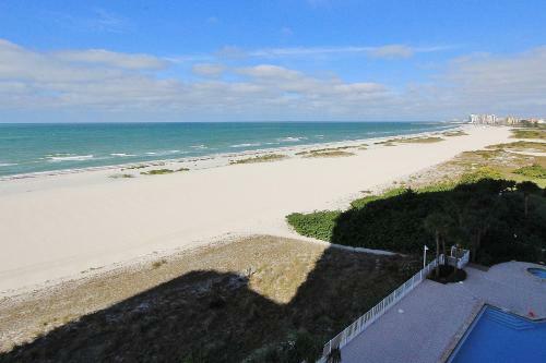 Crescent Beach Club II 6f