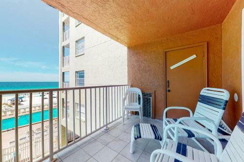 Holiday Villas III 201