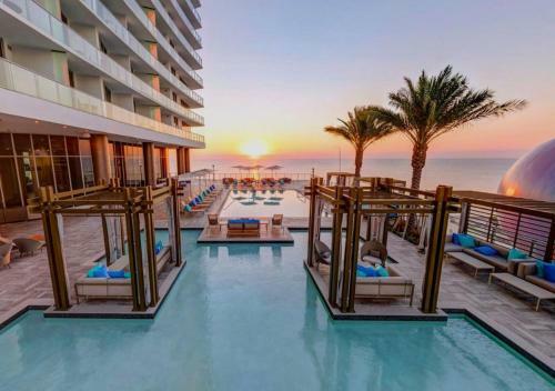 5 Amenities 2br-insane Ocean View Balcon Beachfront Resort Amazing Pool