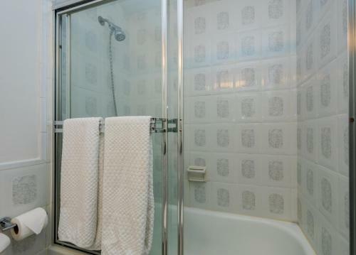 Apartamento Ocean Front Alexander Towers # 1503