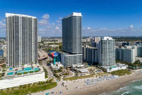 5 Amenities 2br Ocean View Balcony Beachfront Resort Amazing Pool