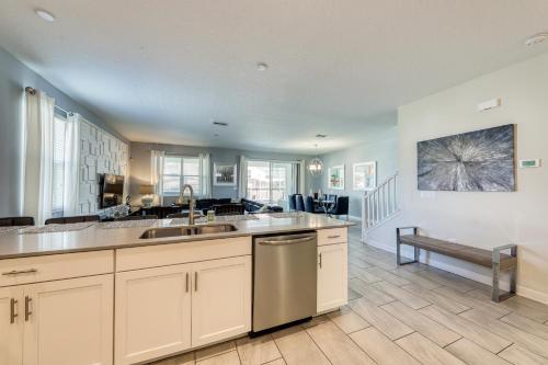 Sky View Mansion