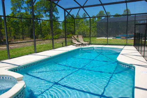 Lake View Villas