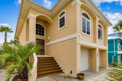 1436 Homeport Dr