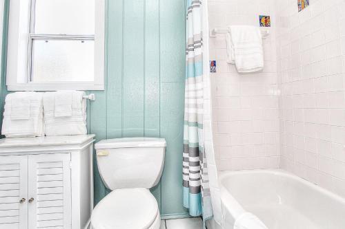 Seaspray Beach Cottage B
