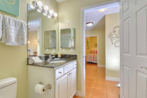 Madeira Bay Resort 306