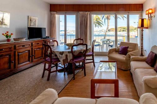 Port de Llan�� 30 Apartamento En Primera L�nea de Mar