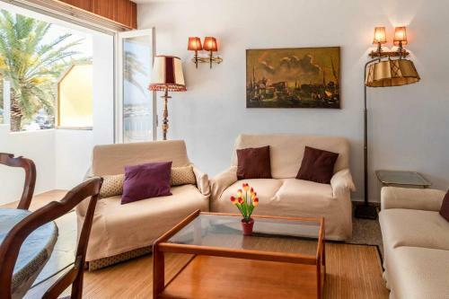 Port de Llan�� 30 Apartamento En Primera L�nea de Mar