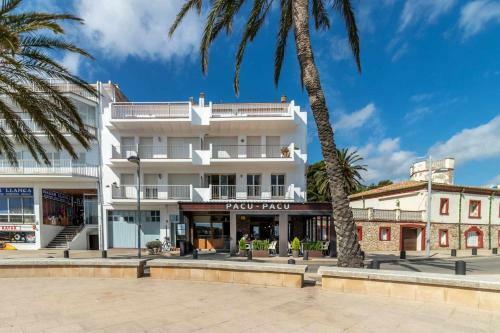 Port de Llan�� 30 Apartamento En Primera L�nea de Mar