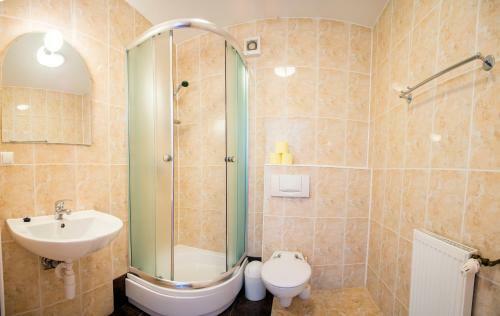Dom Posejdon : Apartament 5-cio Osobowy, 450m Od Morza