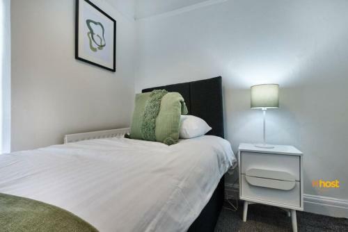 Host Liverpool Peaceful Family Getaway Pets Welcome Parking