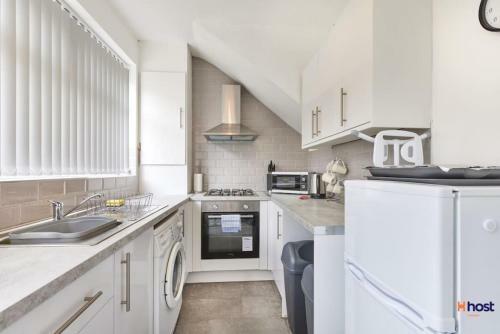 Host Liverpool Peaceful Family Getaway Pets Welcome Parking
