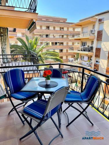 Apartbeach Cye 3 Junto Playa Climatizado Y Parquing