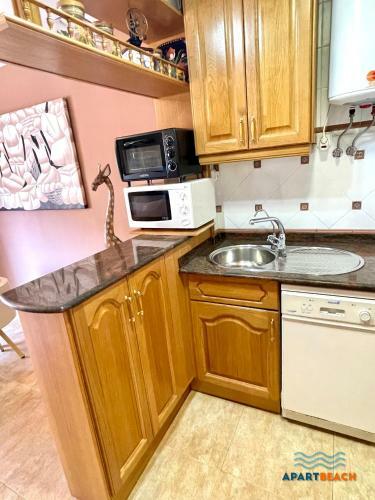 Apartbeach Cye 3 Junto Playa Climatizado Y Parquing