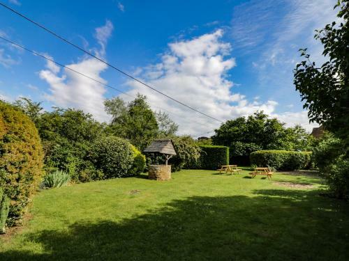 Hill House Farm