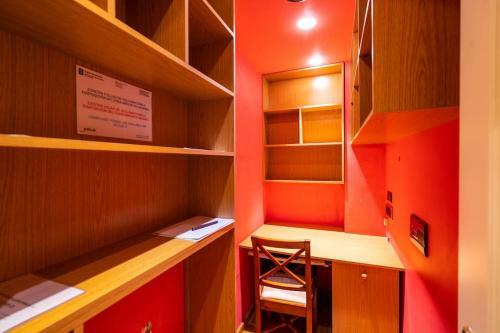 Apartamento Duplex 2 Habit. Parking En Edificio.