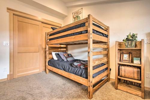 Lovely Big Sky Getaway Near Skiing And Golf!