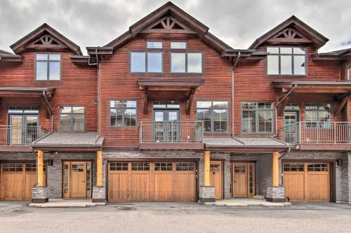 Lovely Big Sky Getaway Near Skiing And Golf!