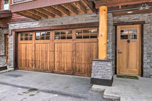 Lovely Big Sky Getaway Near Skiing And Golf!