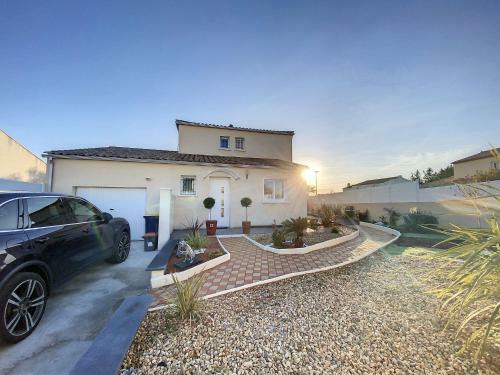 Magnifique Villa Avec Piscine Et Jacuzzi