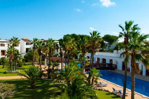 Apartamento En Complejo Con Piscina