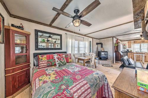Apartamento Charming Capitan Escape With Mtn Views And Porch!