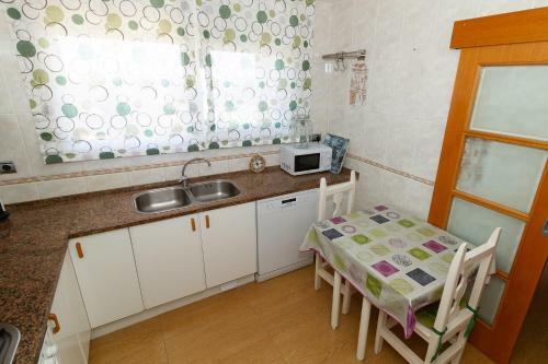 Hera. Bonita Casa Con Piscina Privada