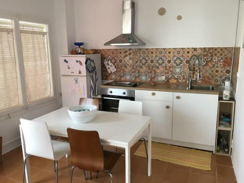 Apartamento Nice Flat 3 Mins From The Beach.