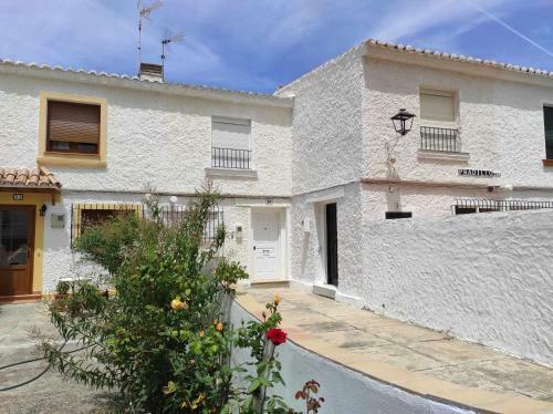 Casa La Gaviota En El Centro de Zahara