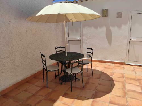 Casa La Gaviota En El Centro de Zahara