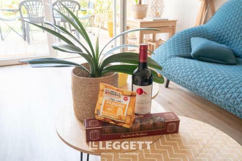 Nice Duplex Apartment With Garden And Terrace For 6 Persons