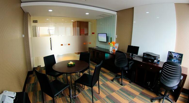 Harris Hotel & Conventions Malang