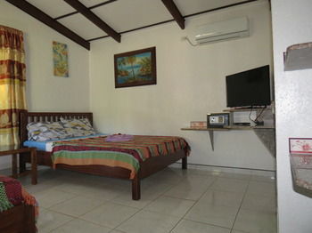Hotel Alona Northland Resort
