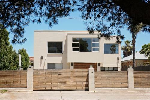 Apartamentos Arabella On West