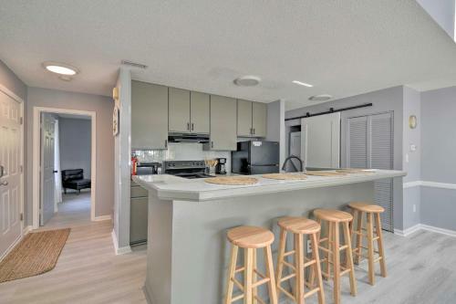Apartamento Family-friendly Little River Retreat With Deck!
