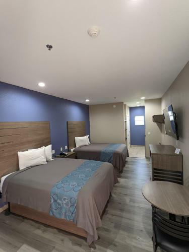Hotel Holiday Inn Motel