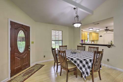Cozy Camp Swift Home Less Than 3 Mi To Lake Bastrop!
