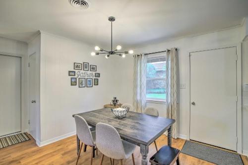 Spacious Brenham Home With Game Room And Fire Pit